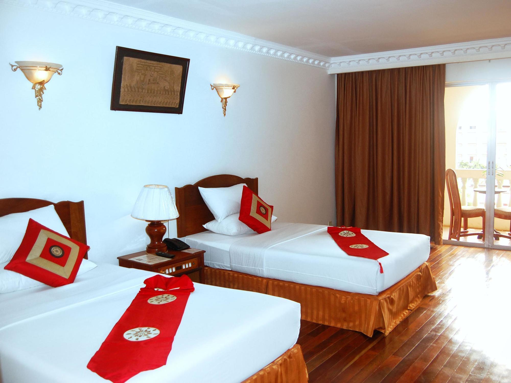 Goldiana Angkor Hotel Sziemreap Kültér fotó