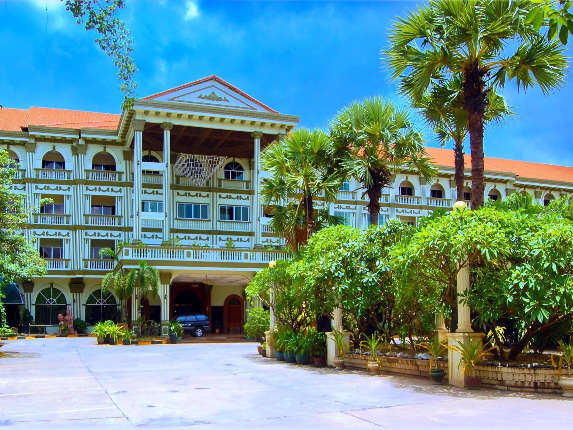 Goldiana Angkor Hotel Sziemreap Kültér fotó