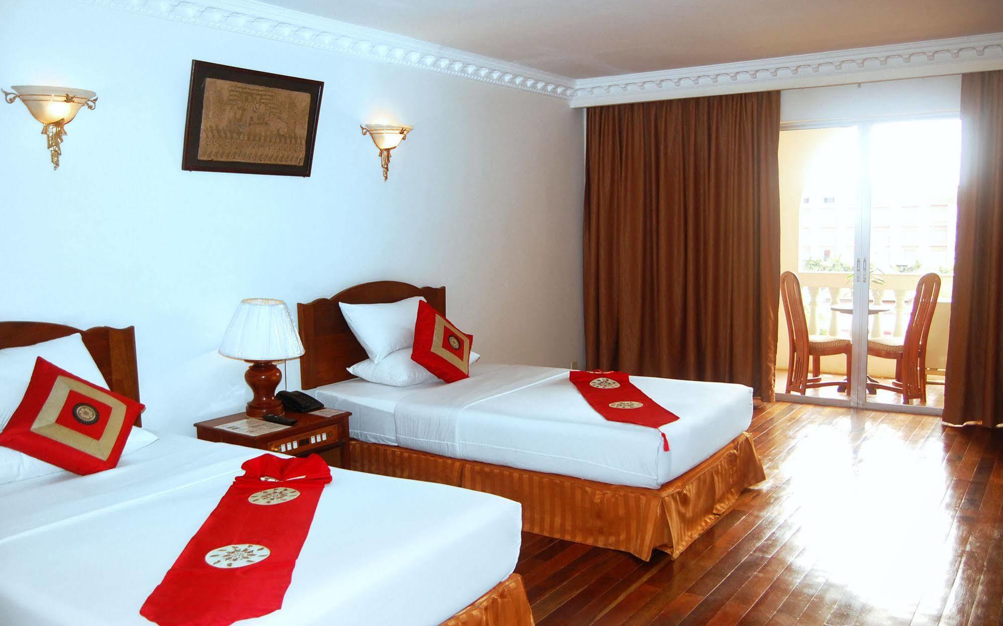 Goldiana Angkor Hotel Sziemreap Kültér fotó